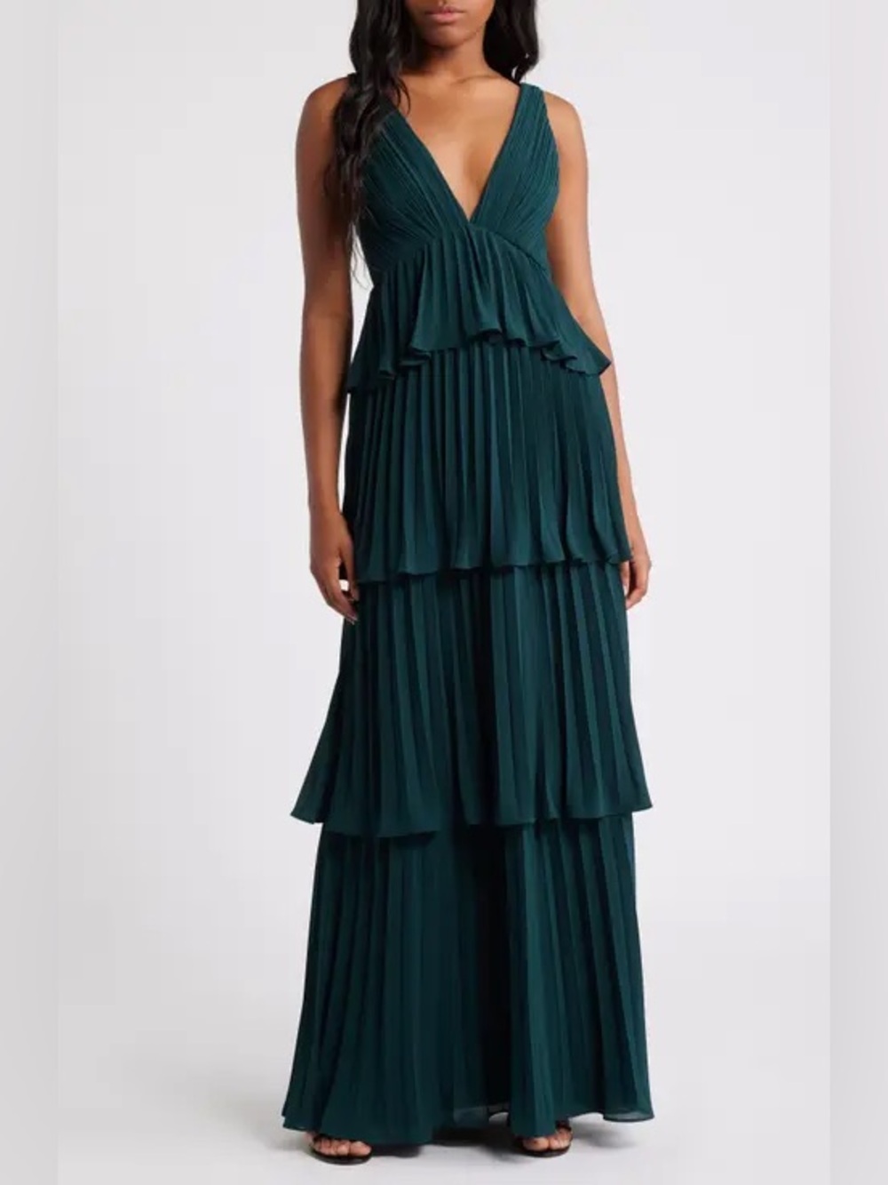 LULU’S Tiered Pleated Maxi Dress